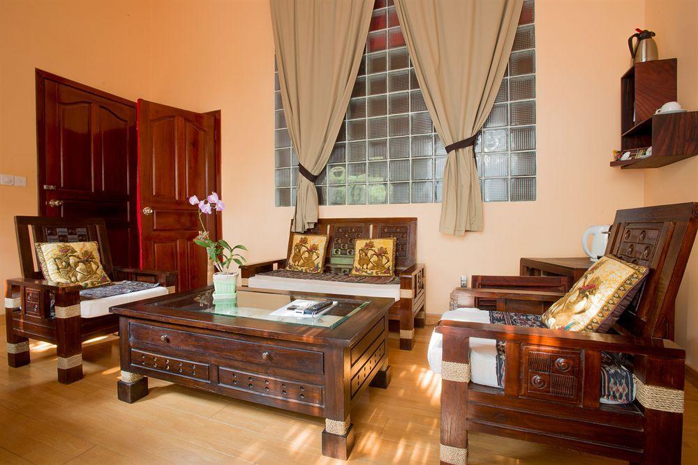 The Villa Paradiso Ltd. Phnom Penh Exterior photo